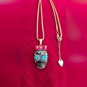 ♥️ Betsey Johnson sugar skull with crystal bow & sparkling eyes ♥️